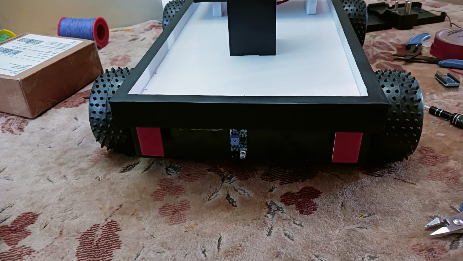 Design Patent (Design Registration) – Disaster Detection Robot